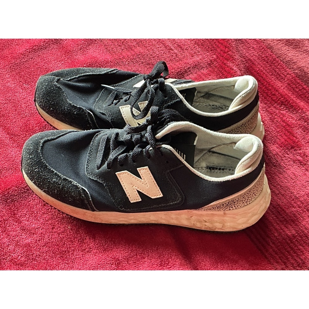 New Balance X-70 Women 8.5 Black Animal Print Good Retro Lifestyle Sneaker